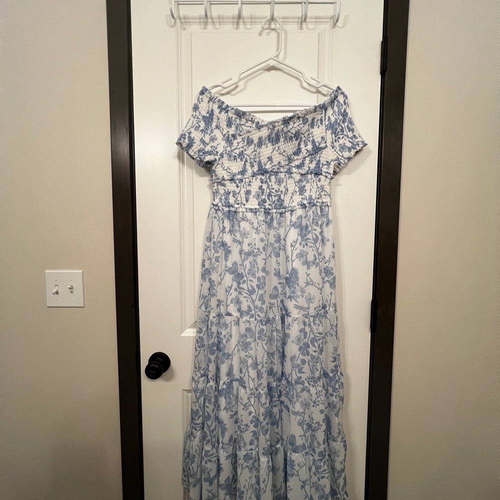 Steve Madden Blue and White Floral Maxi Dress